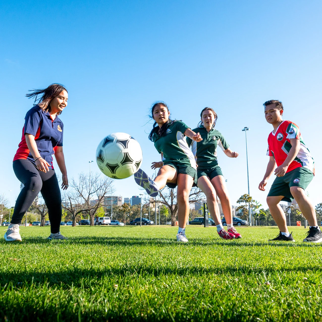 赛的若干关 赛的若干关